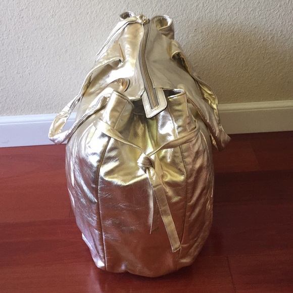 AUTHENTIC LARGE GOLD METALLIC GUCCI HYSTERIA PURSE XL BAG - Picture 12 of 17